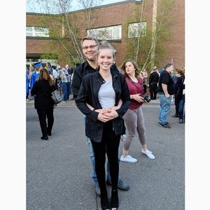 Meet your Posher, Nicole